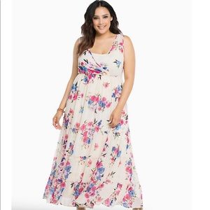 Floral chiffon maxi dress